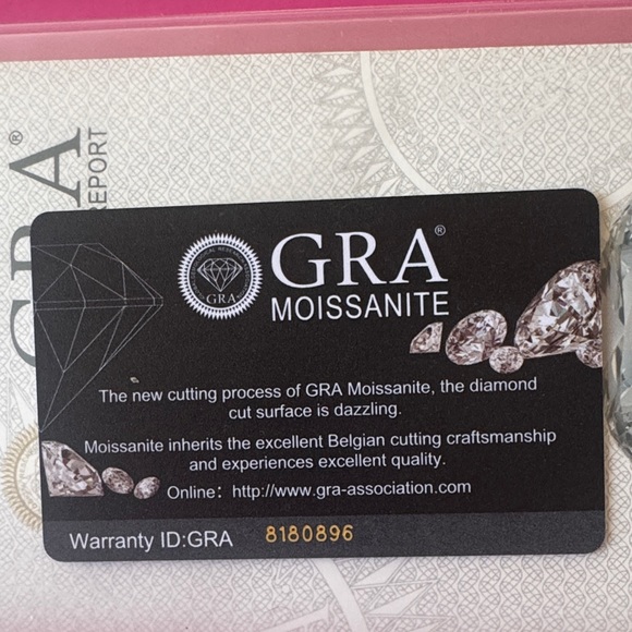 Radiant Silver Solitaire Ring - Picture 4 of 4